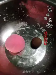 Make Red sugar bag step 8