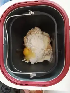 Make Carrot, black gallon toast step 9