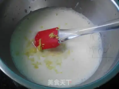 Make Lemon almond cupcakes step 5