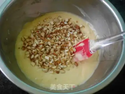 Make Lemon almond cupcakes step 7