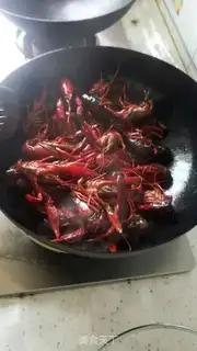 Make Spicy lobster step 5