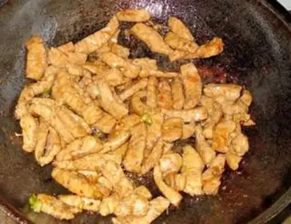 Make Five fragrances of pork step 1