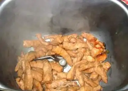 Make Five fragrances of pork step 2