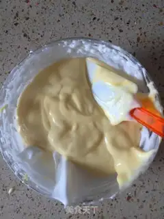 Make No sour cream cake step 9
