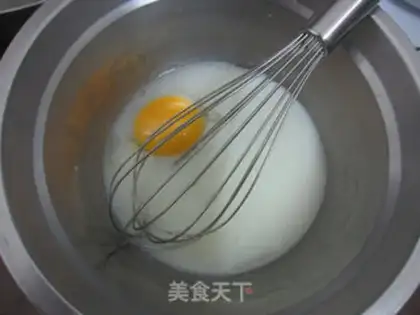 Make Light cream cupcakes step 3