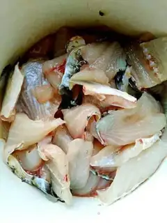 Make Sour pepperfish step 1