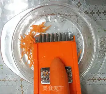 Make Carrot cheese walnut cake step 1