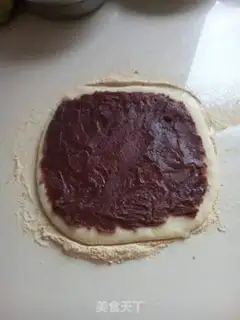 Make The snack donkey rolls step 4