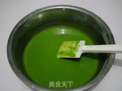 Make A spinach cake roll step 7