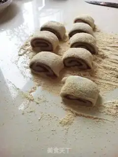 Make The snack donkey rolls step 6