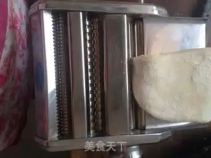 Make Handmade cold noodles step 2