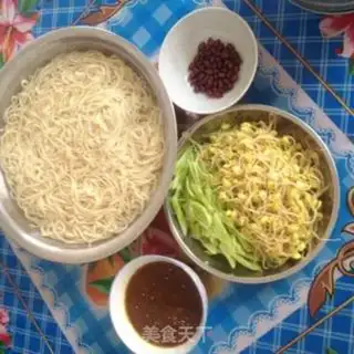 Make Handmade cold noodles step 6