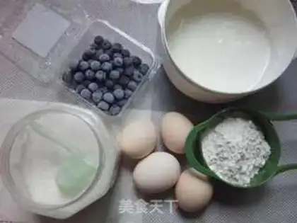 Make Blueberry yogurt cake step 0