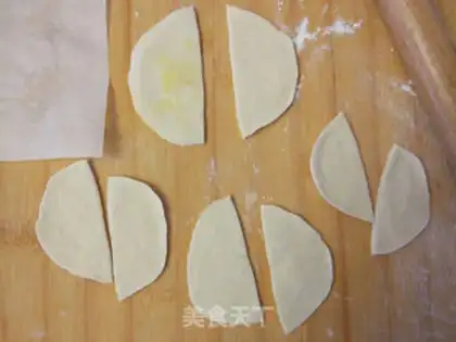 Make Lobster soy bread step 6