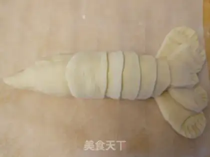 Make Lobster soy bread step 7