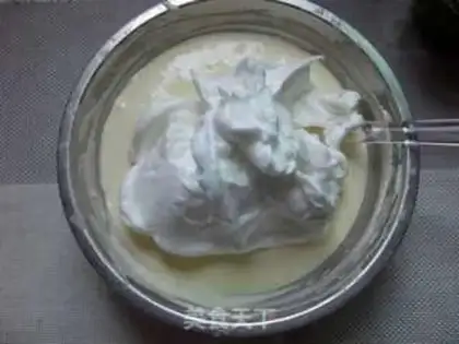 Make Blueberry yogurt cake step 8