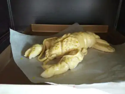 Make Lobster soy bread step 13