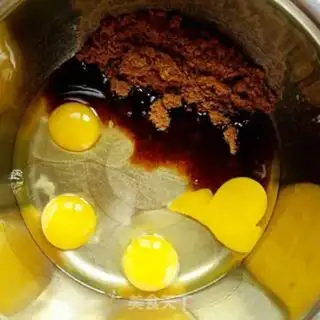 Make Cake with no red sugar step 1