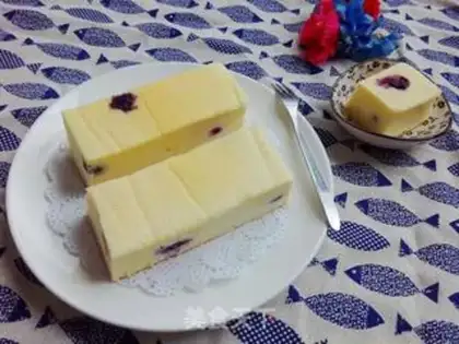 Make Blueberry yogurt cake step 14