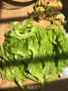 Make A cold, bitter melon step 0