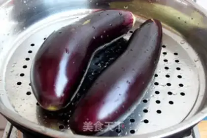 Make Garlic mackerel step 1