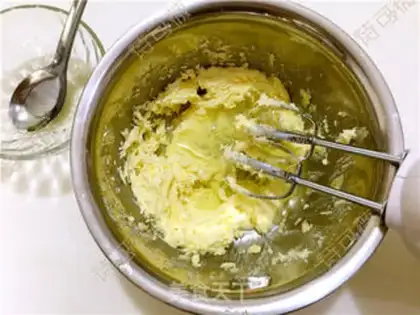 Make Almond cookies step 3