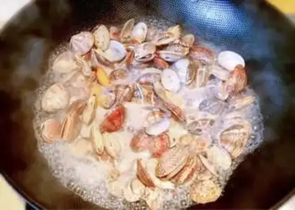 Make Pelican clams step 2
