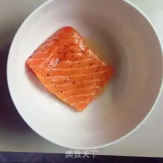 Make Fried salmon step 0
