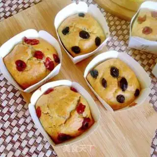 Make Banana tarts, marfin cake step 6