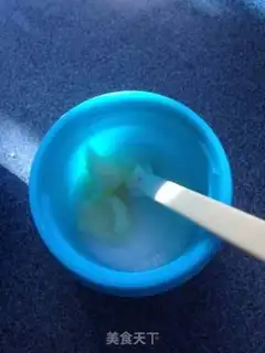 Make Baby eats mashed potatoes step 4