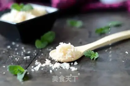 Make Homemade coconuts step 6