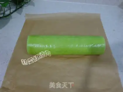 Make Pineapple Mush cake roll step 17