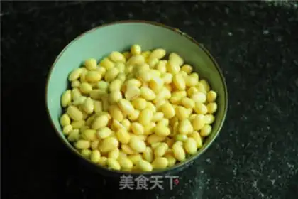 Make Soy milk for tea cake step 0