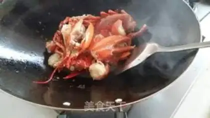 Make Creamed lobster step 1
