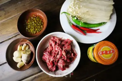 Make Gold-cracker soup, fat cow step 0