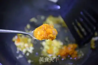 Make Gold-cracker soup, fat cow step 4