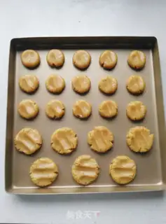 Make Peanut butter cookies step 5
