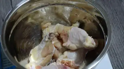Make Gold roast chicken leg step 0