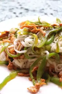 Make Spilled noodles with pepper step 11