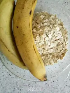 Make Honey banana cereal cookies step 0