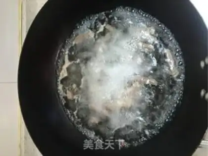 Make Russian cuisine soup step 1