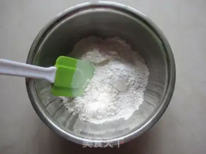 Make All-martial sauce for a cookie step 0