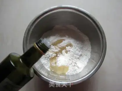 Make All-martial sauce for a cookie step 1