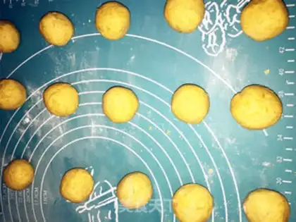 Make Pumpkin step 2