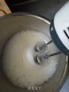 Make Strawberry cake rolls step 7