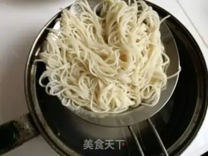 Make Ketchup noodles step 2