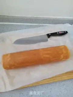 Make Strawberry cake rolls step 27