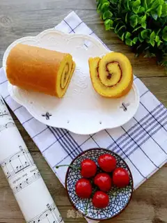 Make Strawberry cake rolls step 31