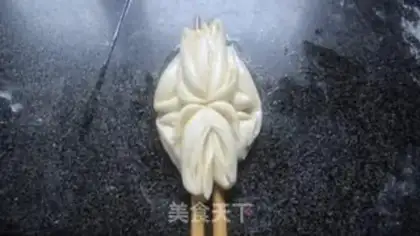 Make Snow Lotus step 24