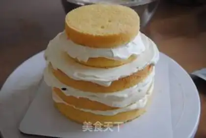 Make Strawberry chocolate cake step 16